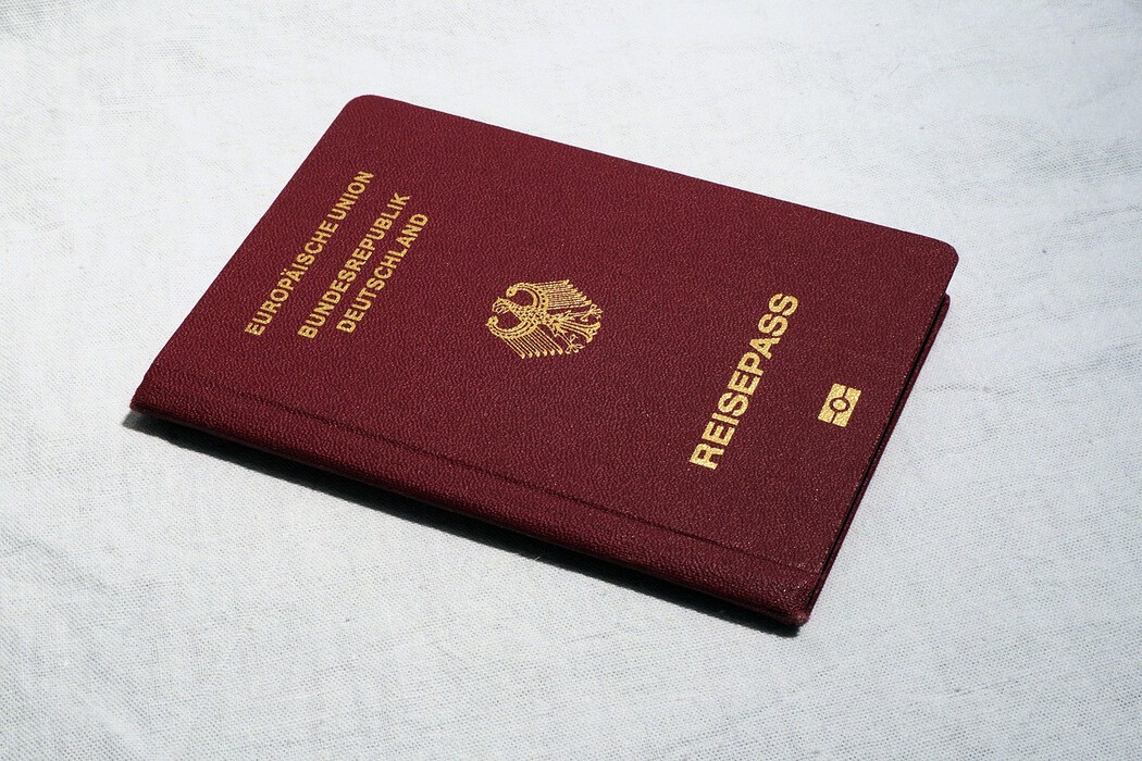 passport 1051697 1280